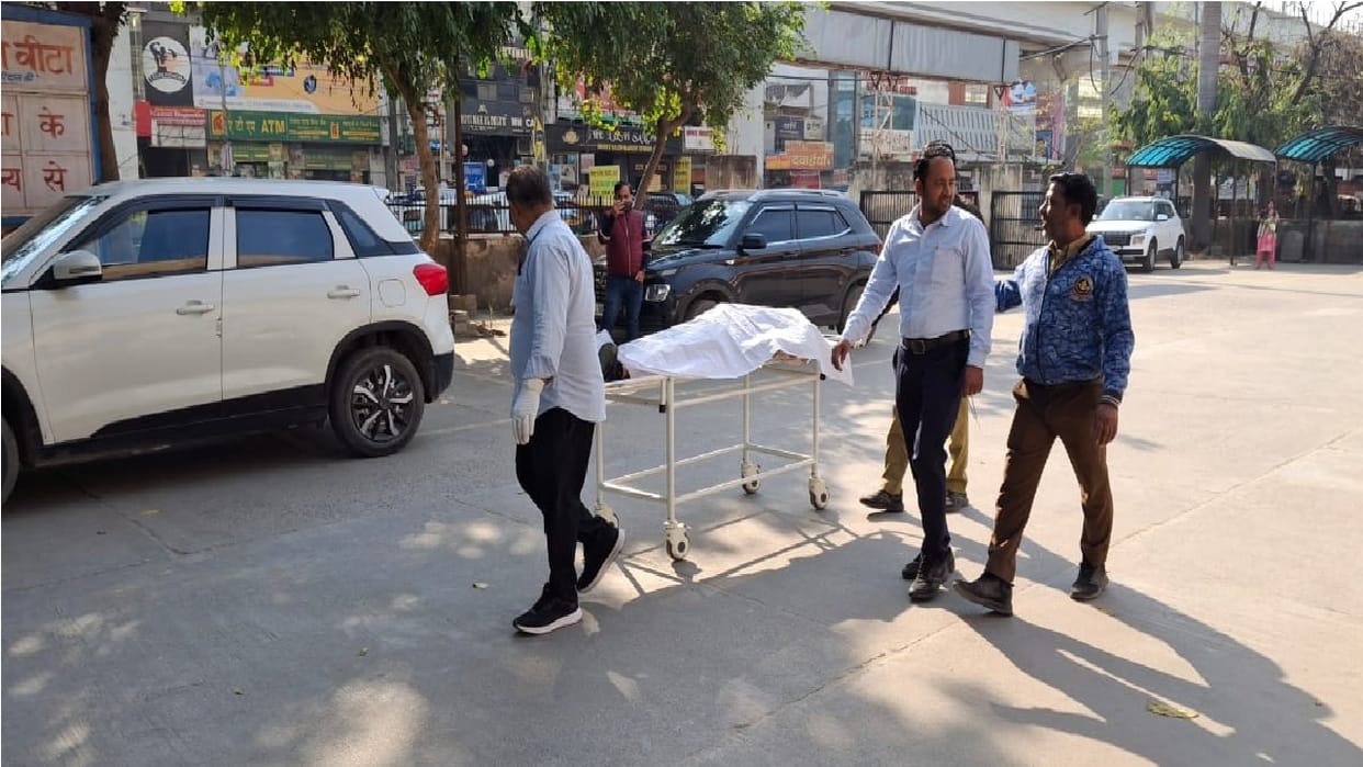 Retired soldier shot himself in Bahadurgarh, died on the spot; chaos in the house