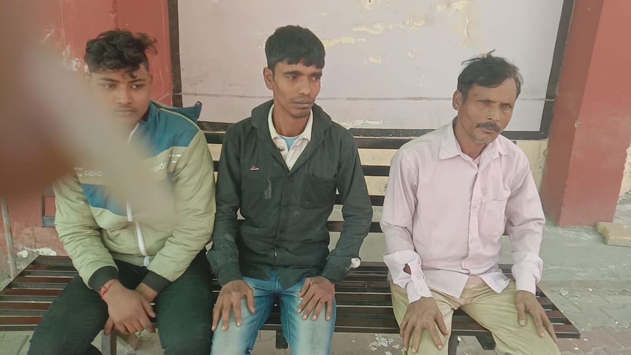 Husband had gone to catch fish, wife hanged herself, family living in labour room in plywood factory