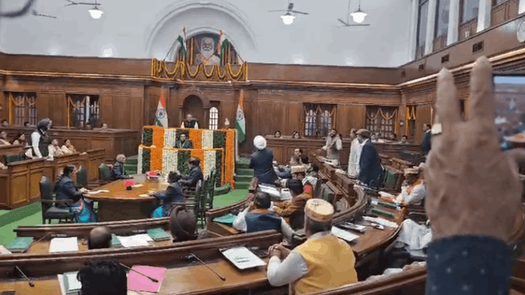 Delhi Assembly Session Live:सदन की बैठक में हंगामा, Aap का आरोप; बाबा ...