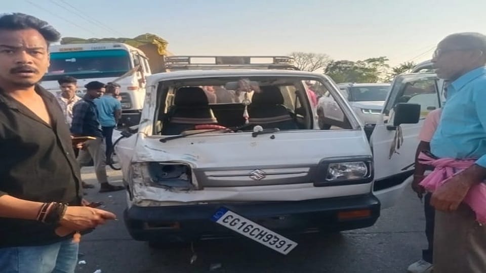 Head-on collision between car and bike one youth died and another seriously injured driver in custody in Janjg
