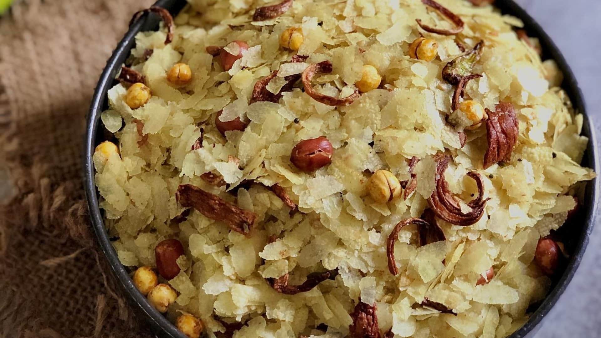 Holi 2025 snacks Ideas for Guest How to Make Namkeen From Poha Recipe in Hindi