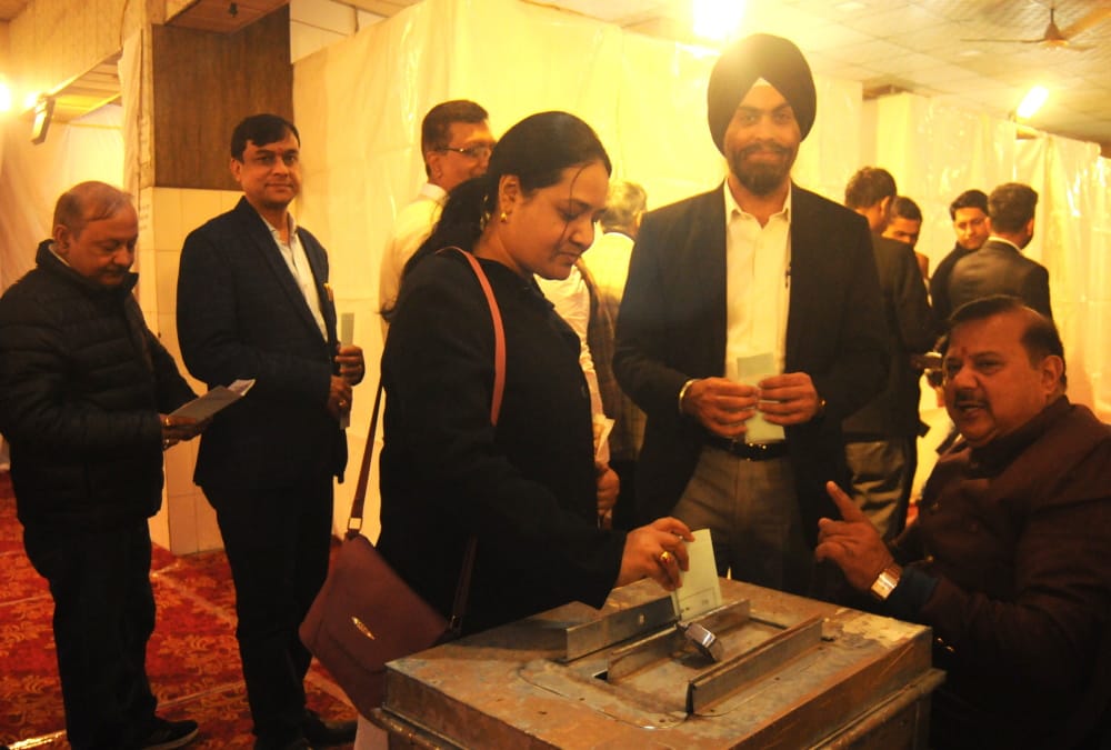 Dehradun Bar Association Election Voting today 81.7 percent votes were cast