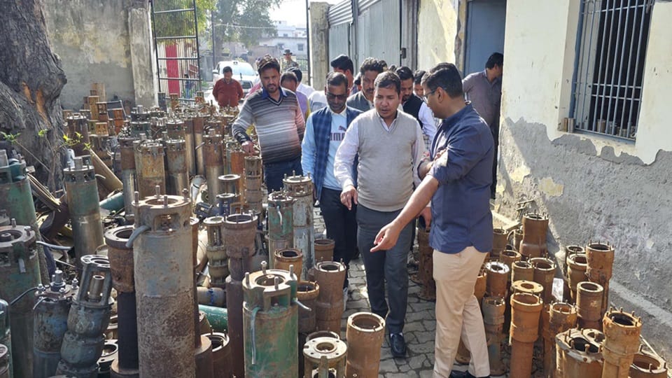 Failure of Aligarh Municipal Corporation Water Department