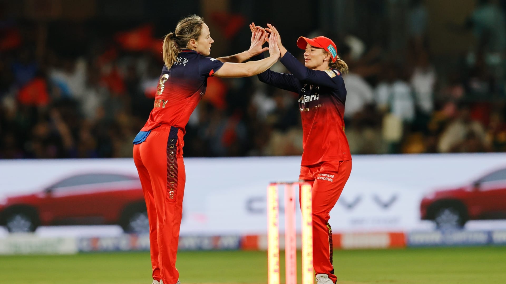 RCB vs UPW WPL: Delhi vs UP Today Women IPL Match Scorecard News in Hindi