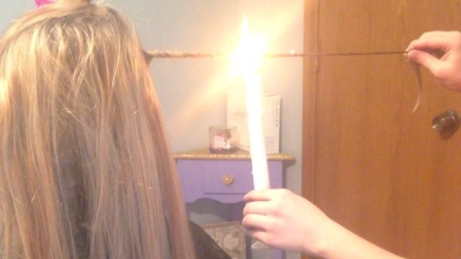 pros and cons of candle cutting for remove split ends