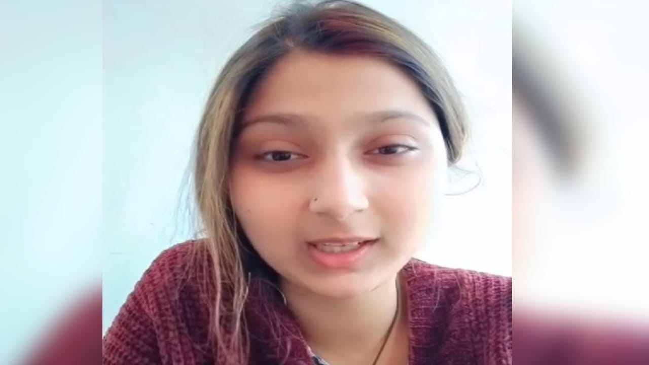 Bareilly Dania Khan Marries Lover After Religious Conversion Seeks Protection from Family