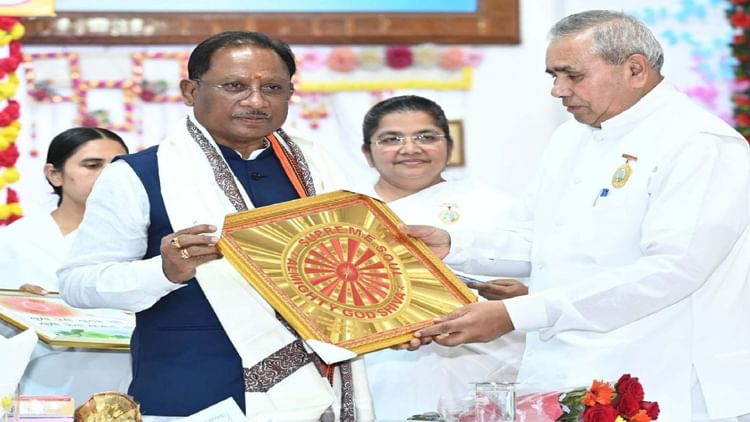 CG News: सीएम विष्णुदेव साय बोले- शुभ संकल्पों की होती है समाज और राष्ट्र के उत्थान में महत्वपूर्ण भूमिका