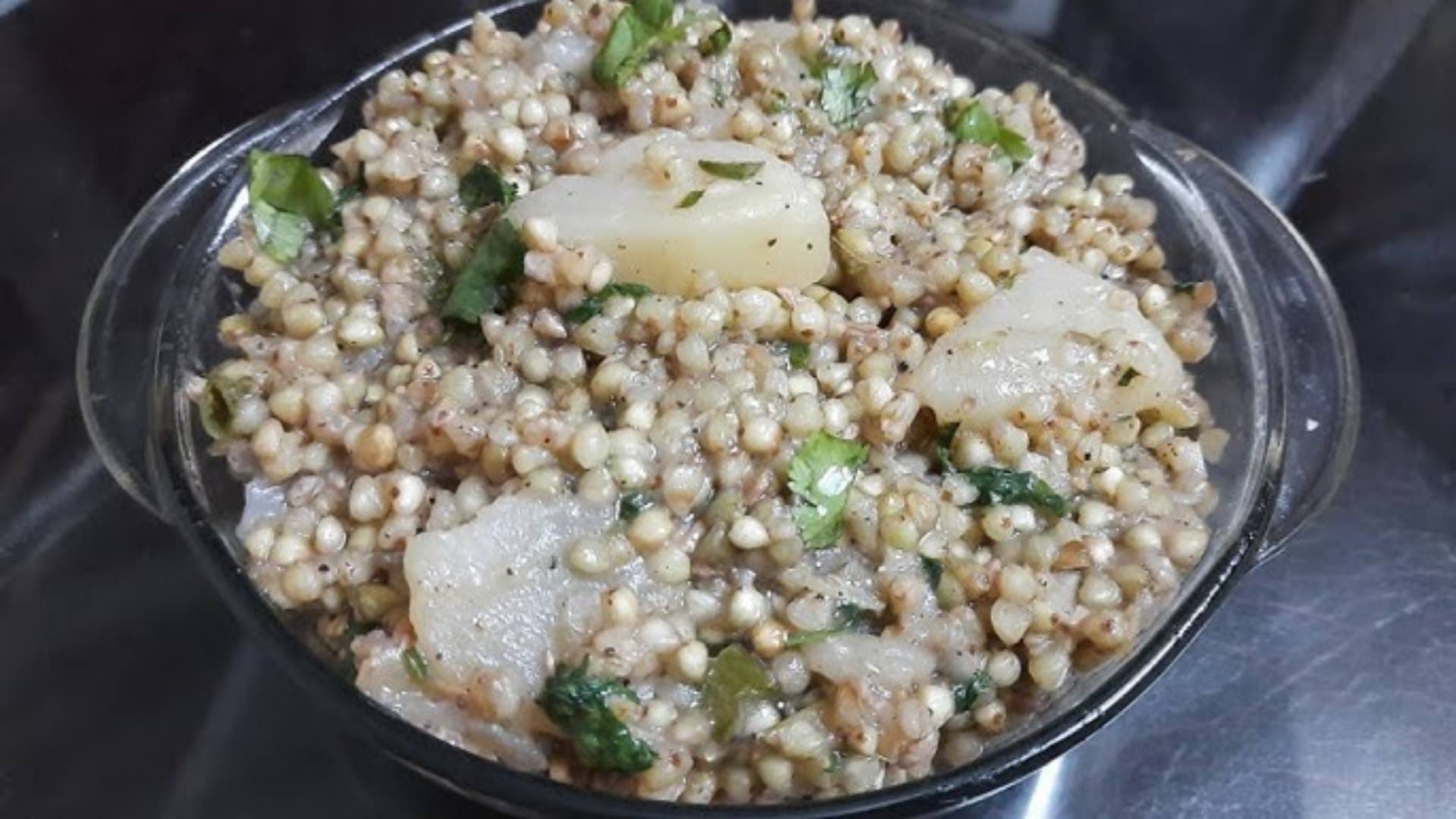 Mahashivratri 2025 make these spicy dishes with buckwheat flour for family Members details inside disprj