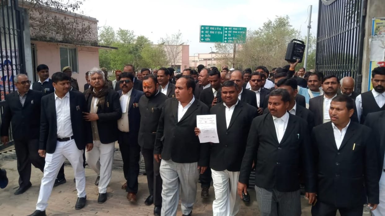 Protest against amendment in Advocates Act surround registry office express anger by chanting slogans