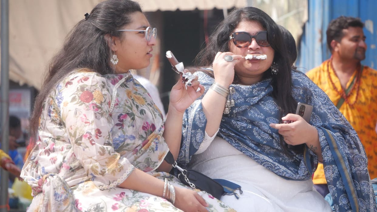 Varanasi Weather Update mercury crossed 30 degrees for second time on February 24 in seven years