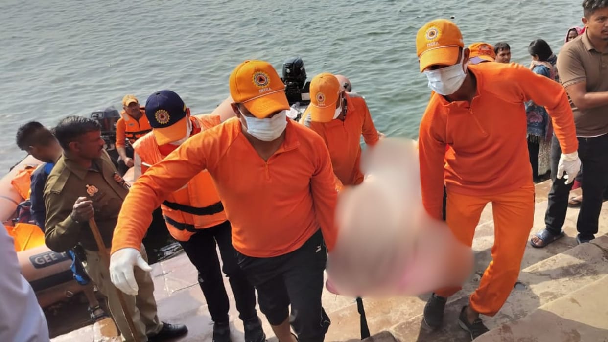 Two tourists died due to drowning in Ganges at Panchganga Ghat and Sakka Ghat varanasi