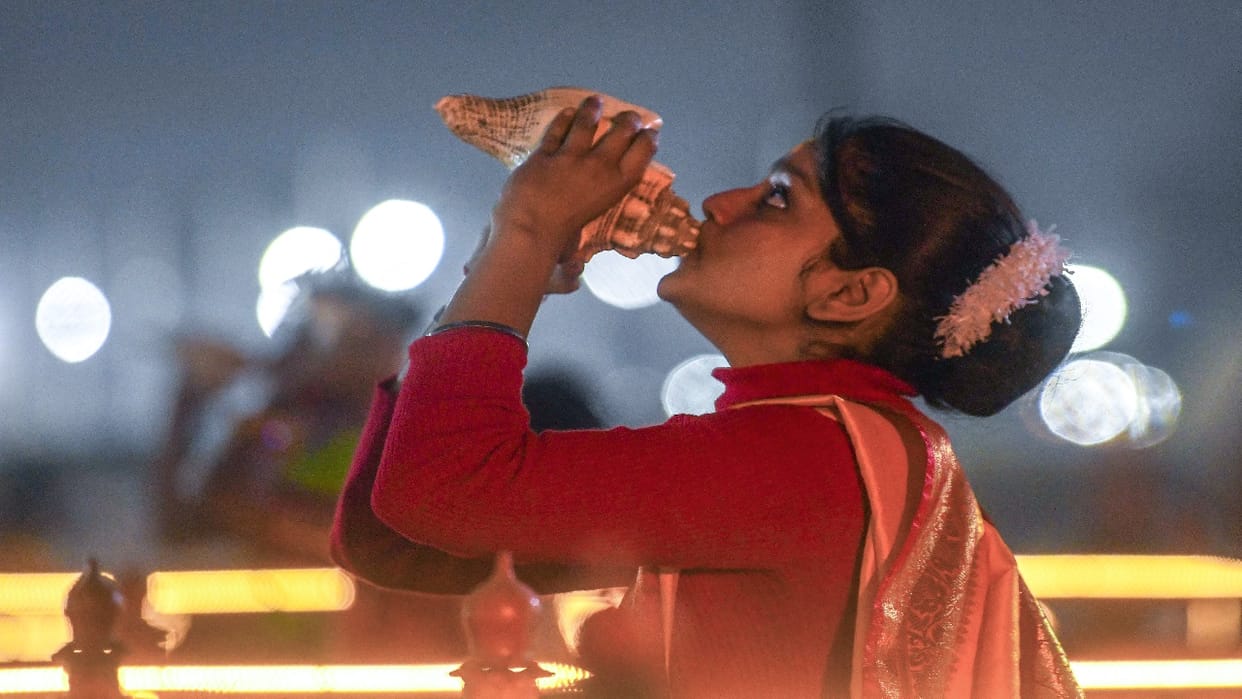 Mahakumbh 2025 Due to Mahashivratri, the fair area is a no vehicle zone from today