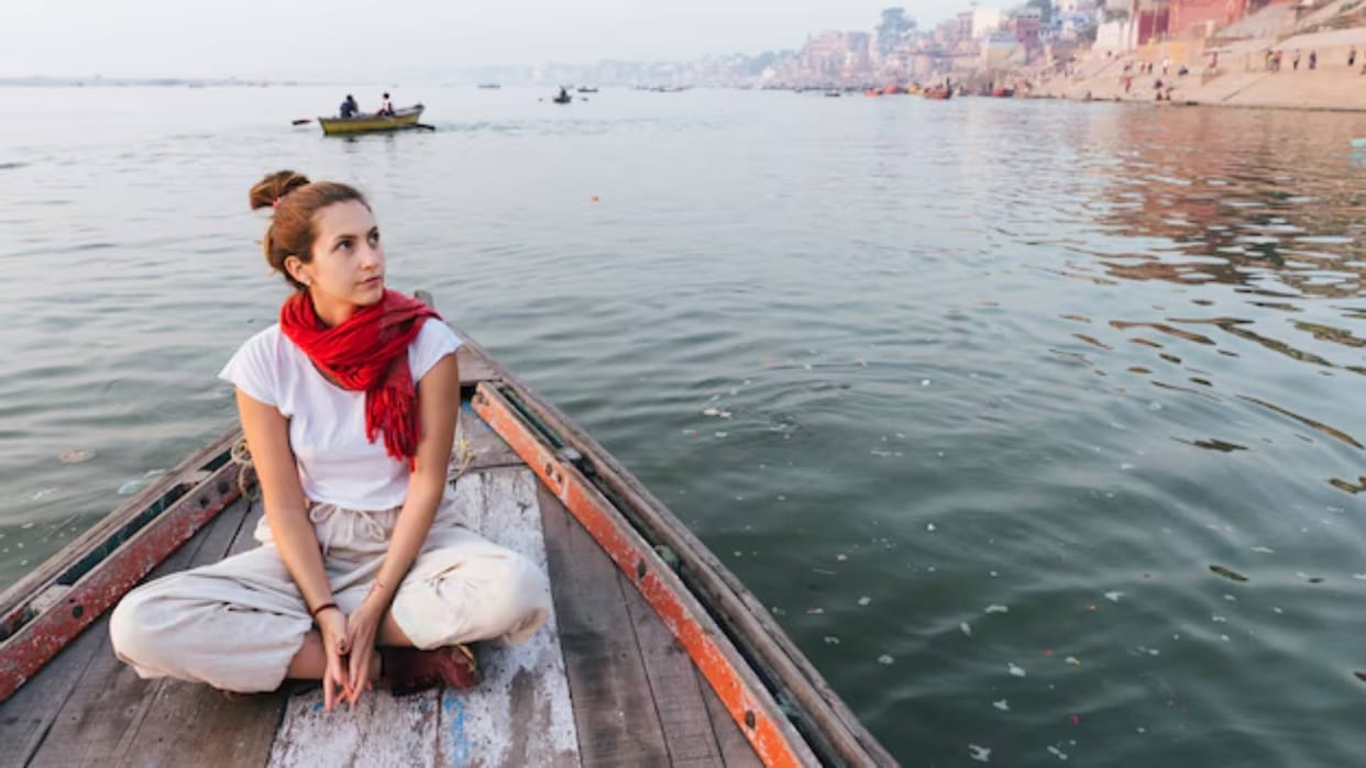 Dreams of bathing in Ganga are coming these are indications of future auspicious events disprj