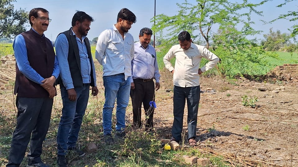 Indications of oil found within 20 km radius of Sikandrarao
