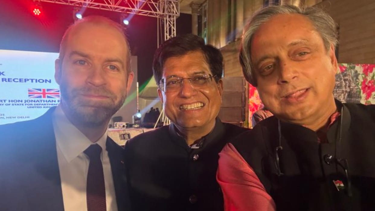 Tharoor posts selfie with Union minister Goyal, UK trade secy; hails revival of India-UK FTA talks
