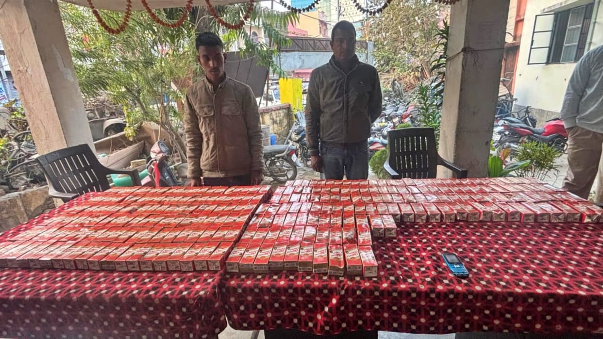 Vaishali: Brothers planning to welcome baraatis with liquor at their sister's wedding, police caught 2 youths