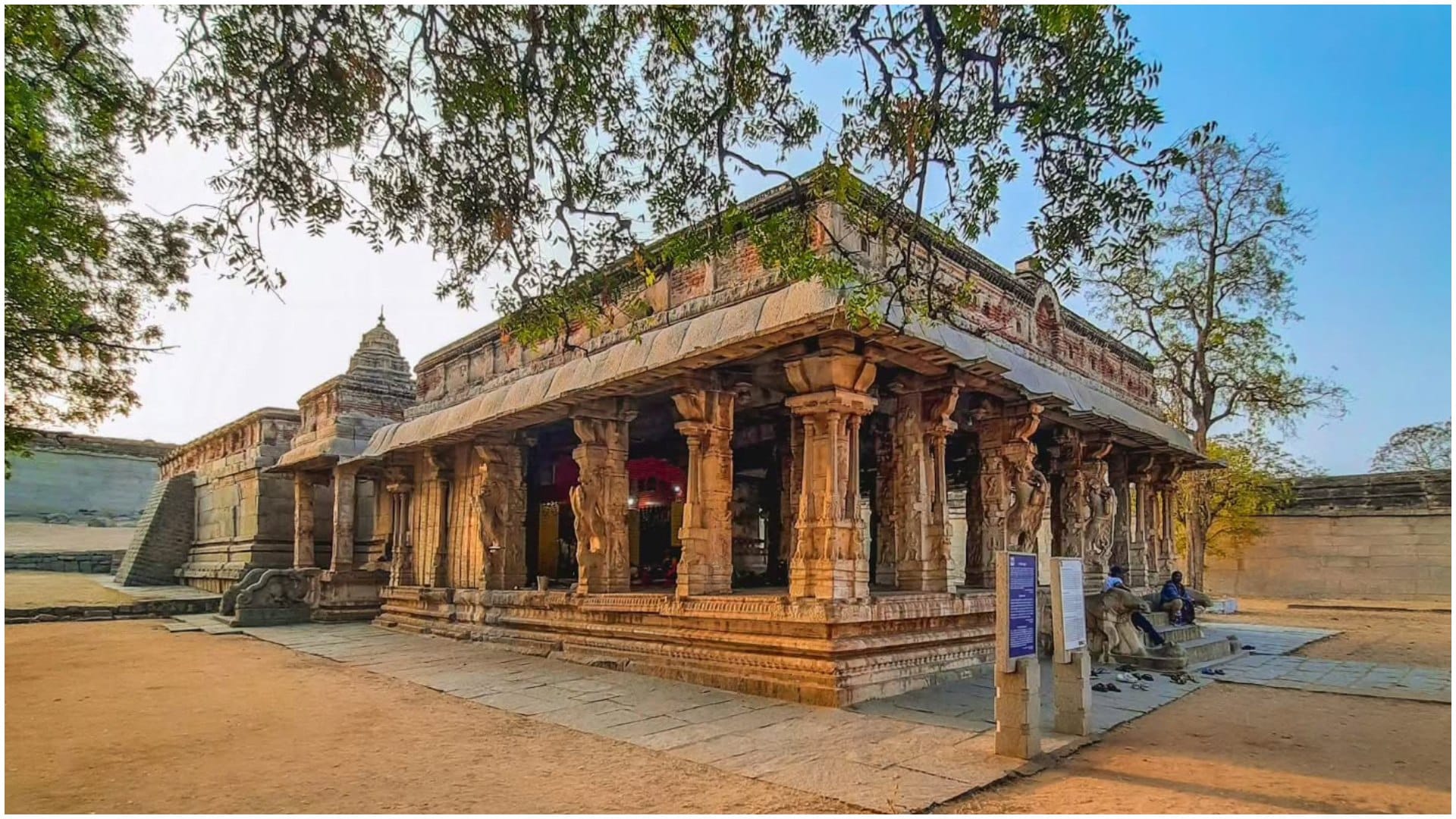 Hampi Utsav 2025 in Karnataka Know date How to Participate and key highlights Hampi utsav me kaise bhaag lein