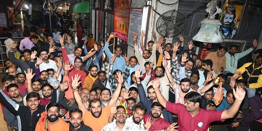 Kanpur MahaShivratri The whole city was filled with Shiva Shiva temples echoed with the chants of Bol Bam
