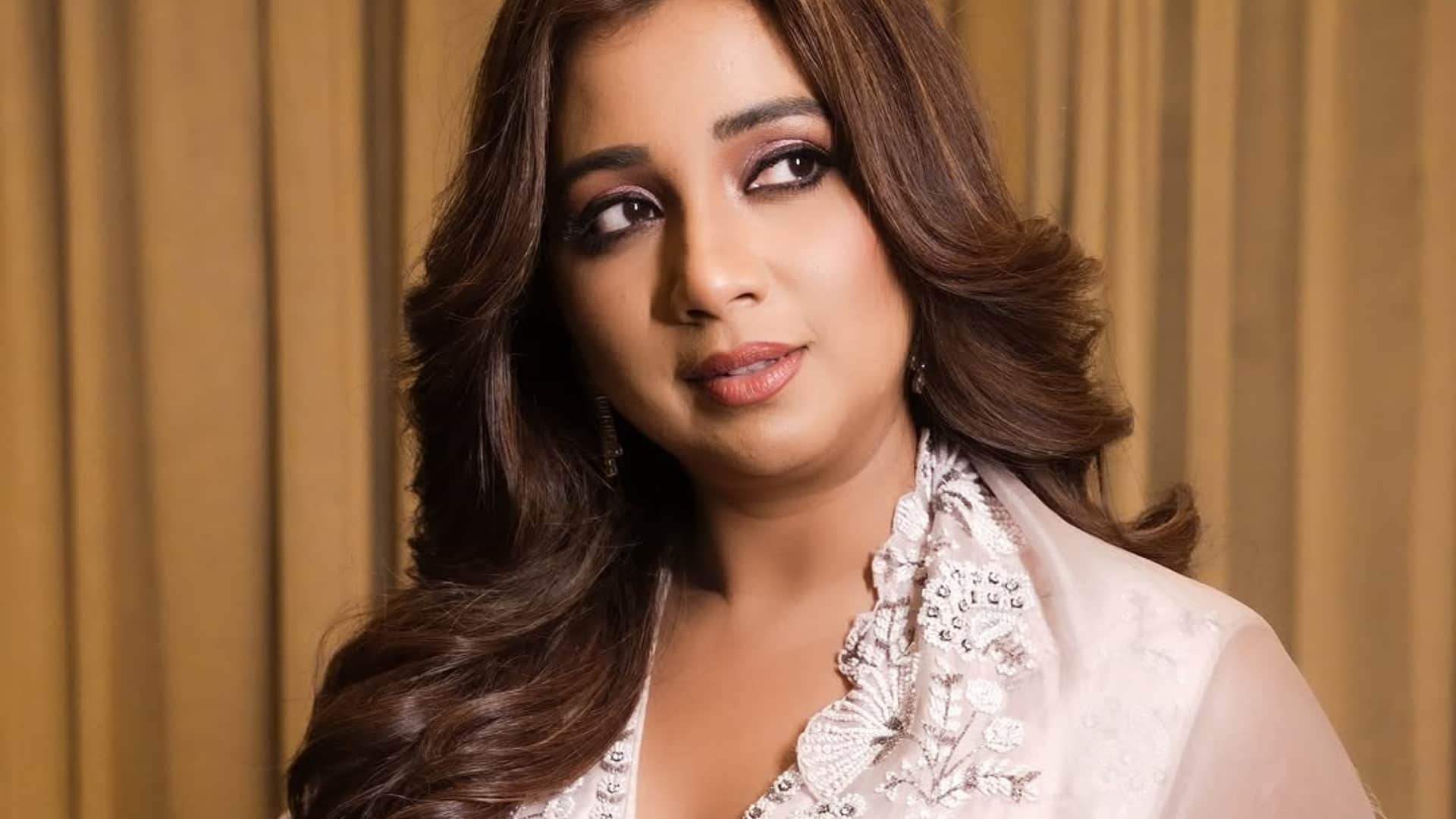 Katrina Kaif Chikni Chameli singer Shreya Ghoshal admits being embarrassed by super hit dance number