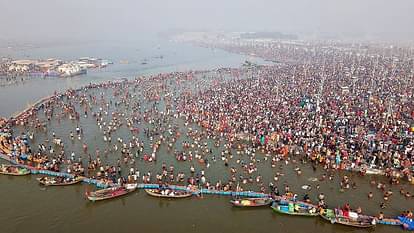 Mahakumbh 2025 Mahashivratri Snan Kumbh Mela Maha Shivratri Snan Photos Prayagraj News in Hindi