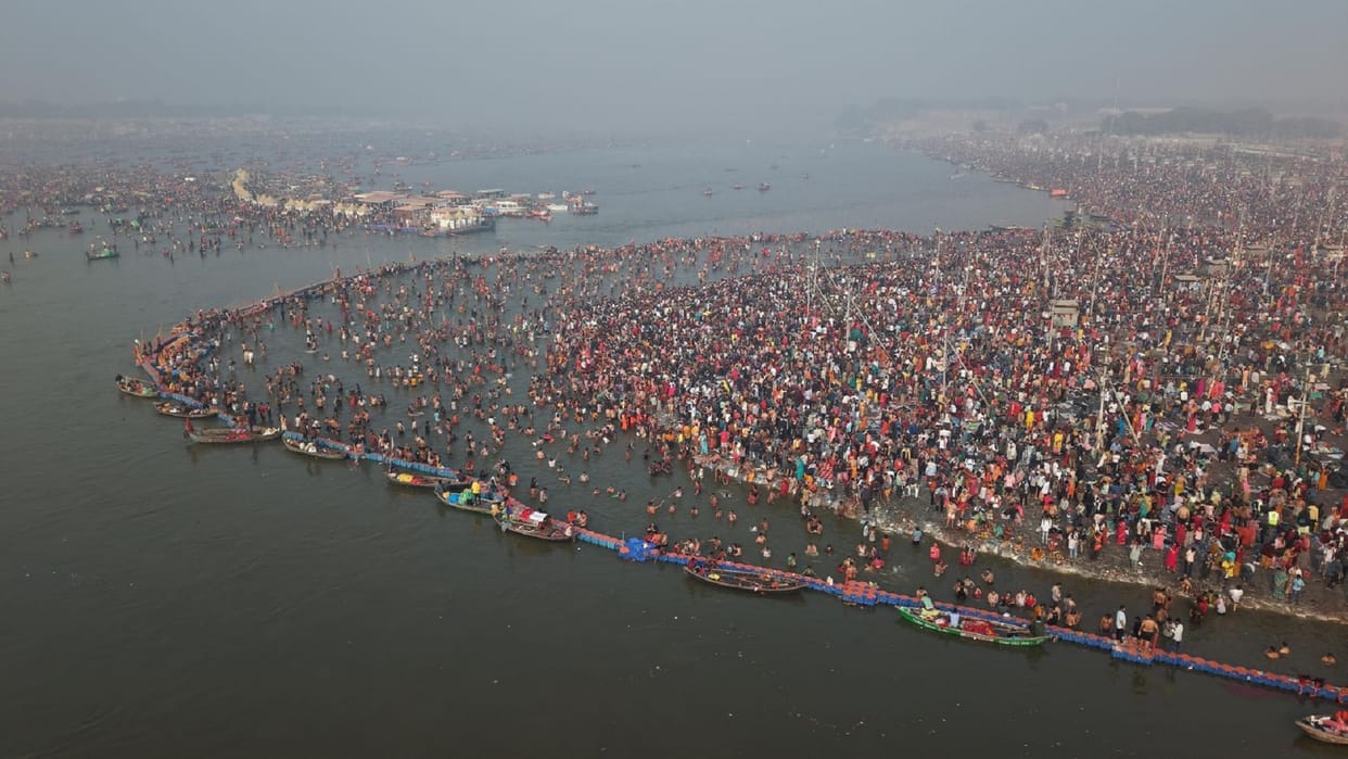 Report pegs Prayagraj Maha Kumbh economic activity at Rs 2.8 lakh cr News In Hindi