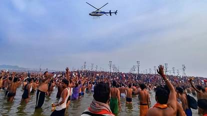 Mahakumbh 2025 Mahashivratri Snan Kumbh Mela Maha Shivratri Snan Photos Prayagraj News in Hindi