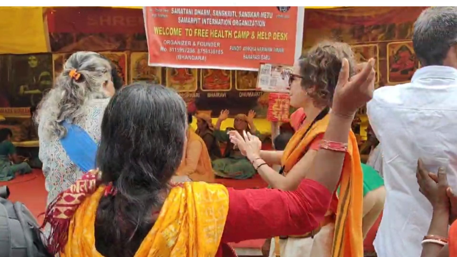 Mahashivratri 2025 Shiva Devotees crowd on Assi to Dashashwamedh Ghat