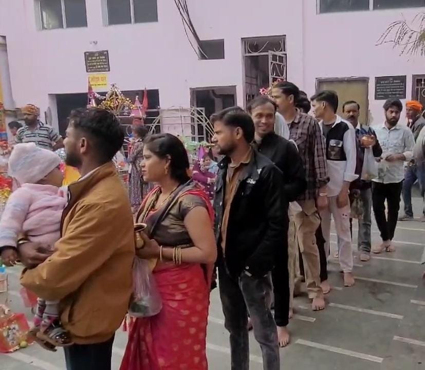 Maha Shivratri 2025: Crowds of devotees gathered in the temples