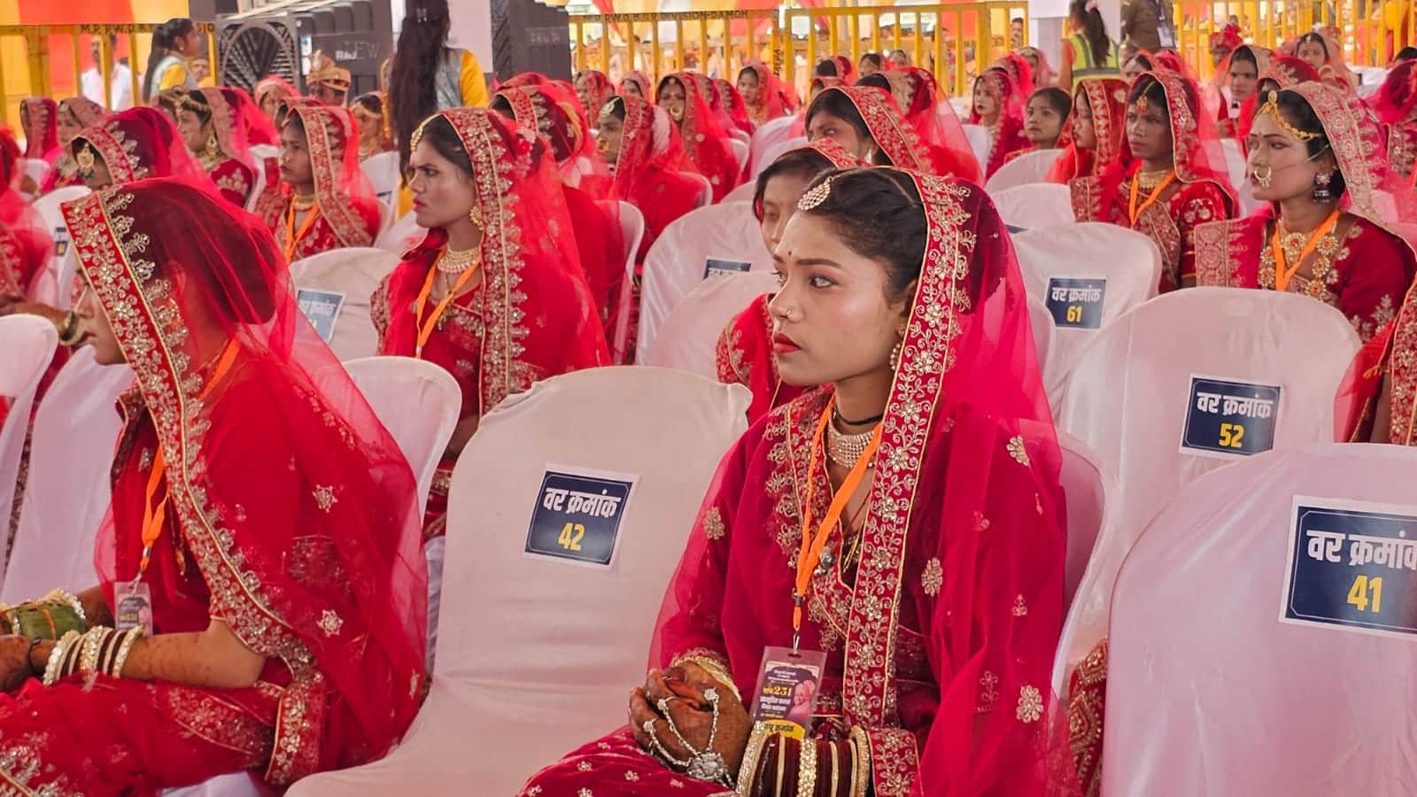 President Draupadi Murmu blessed 251 couples at Bageshwar Dham