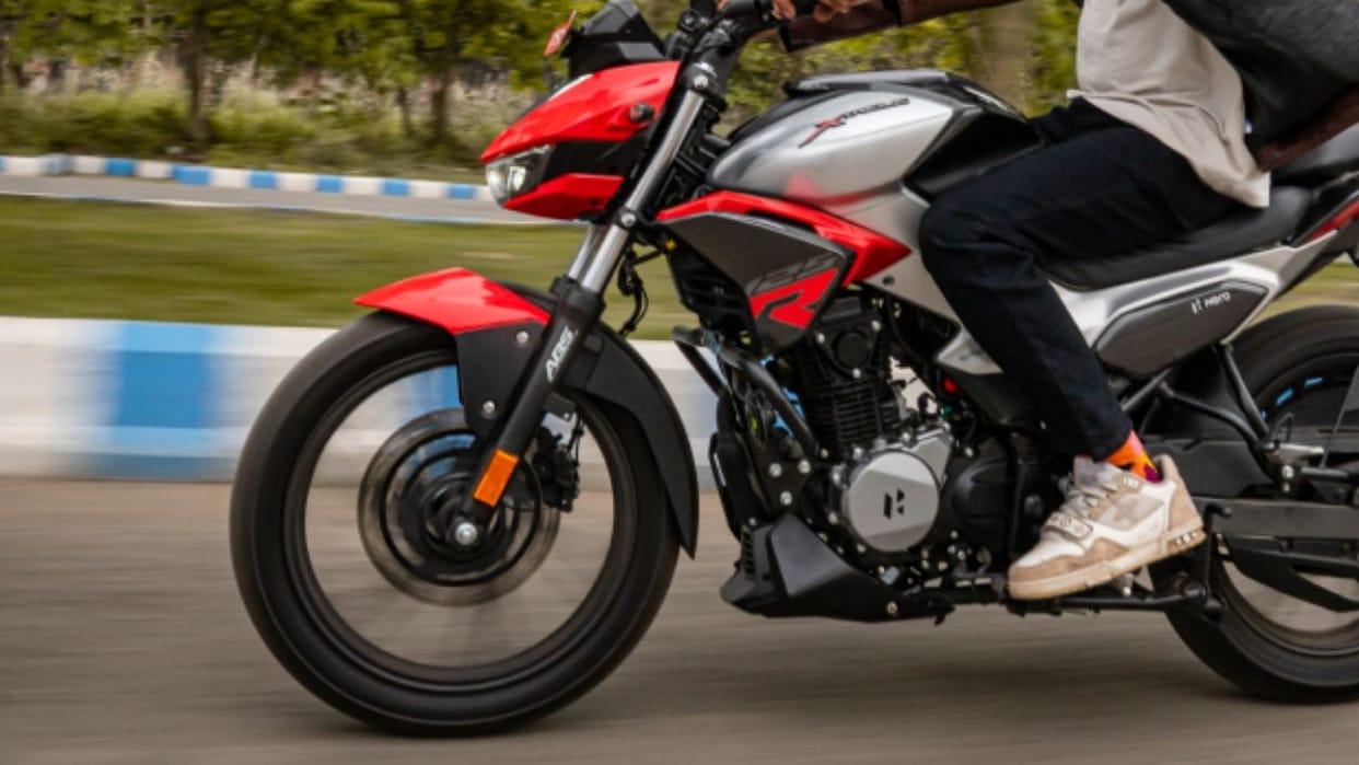 front brake or rear which brake should be used more to stop bike