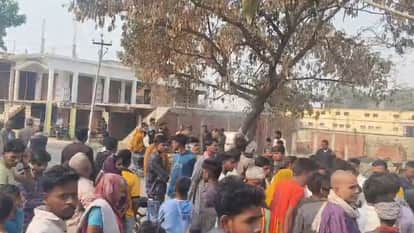 Grandmother died and grandson and granddaughter injured in collision school van and bike in mau