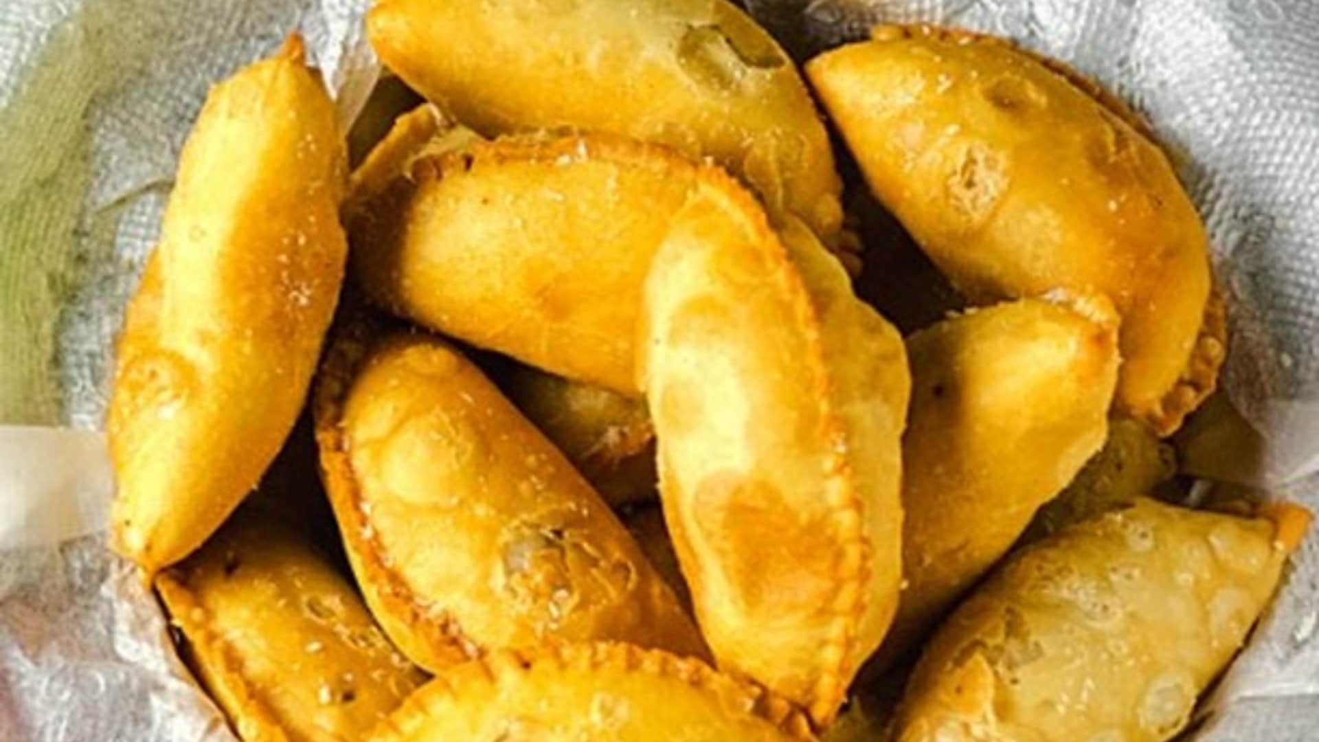 Holi 2025 Date Five Types Gujiya Recipes At Home in Hindi Gujiya Kaise Banaye