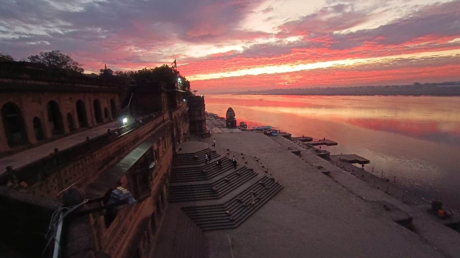 Maheshwar no place in list of Shivratri fairs organized in 51 cities of MP