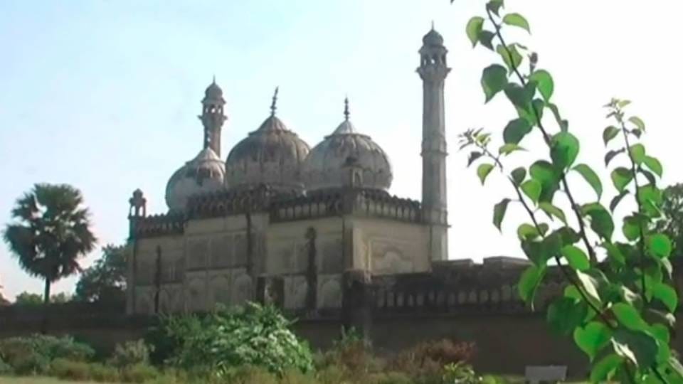 heritage park will be developed at Gulab Bari of tomb of Nawab Shuja-ud-Daula an ancient heritage of Ayodhya