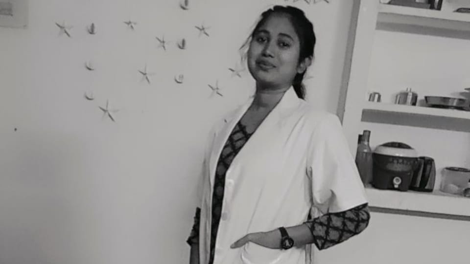 Nursing student committed suicide in the hostel of SRN Hospital Prayagraj