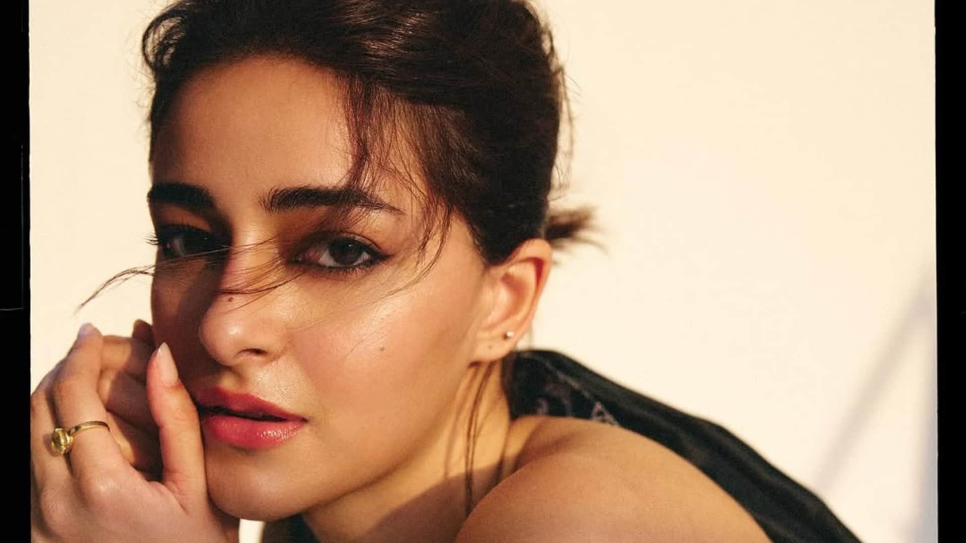 Kesari Chapter 2 Ananya Panday Father Chunky Panday Fashion sense is Questionable But I Do Borrow?