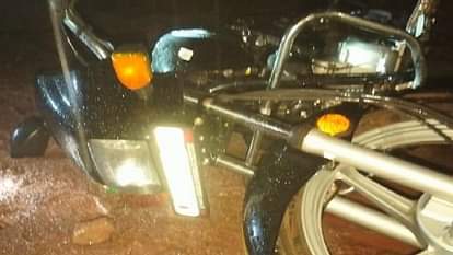 Jammu Kashmir: Boulder falls on bike rider mother-son in Udhampur ... Both died, investigation of deadly accident begins Bounder Fell on Mother and Son Riding Bike in Udhampur ... bot died