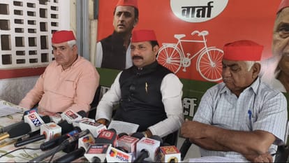 समाज वादी पार्टी की प्रेसवार्ता