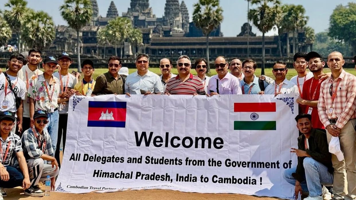 Himachal central government appreciated initiative of meritorious students on a foreign tour shared pictures