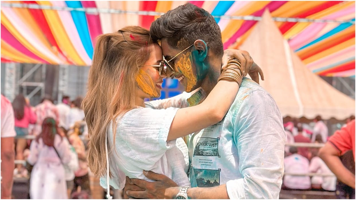 Holi 2025 which colour wear on holi instead of white