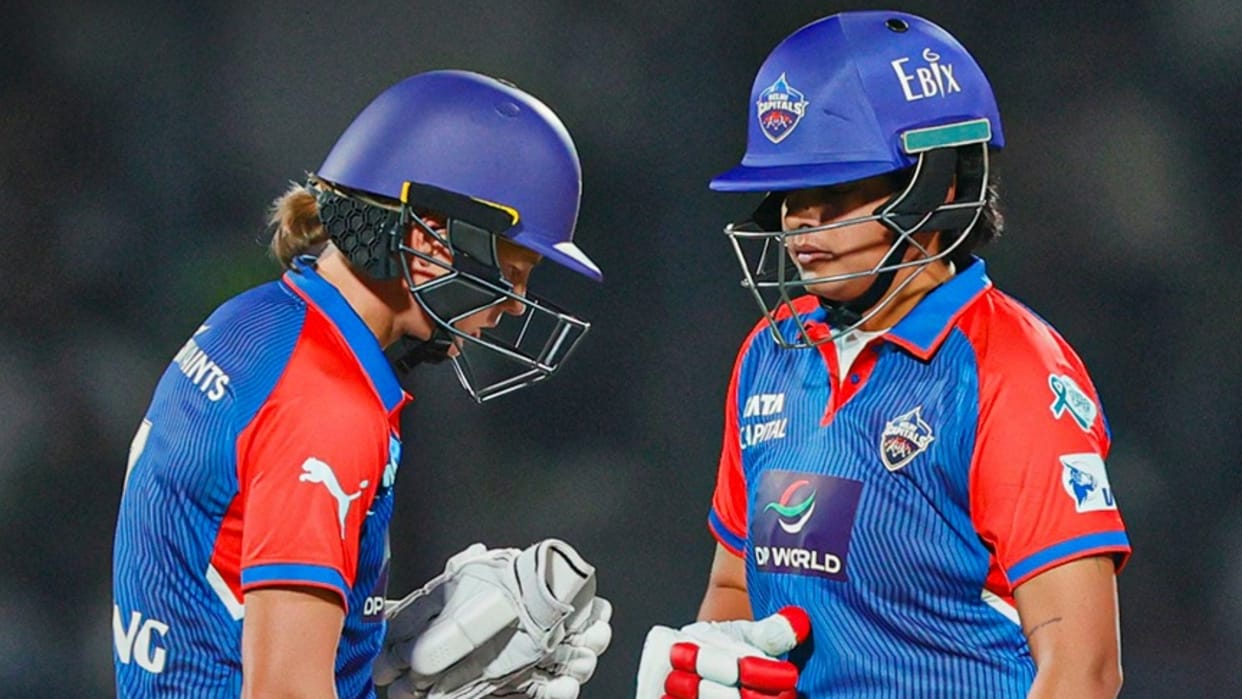 MI vs DC women Highlights Mumbai Indians vs Delhi Capitals wpl 2025 13th match updates