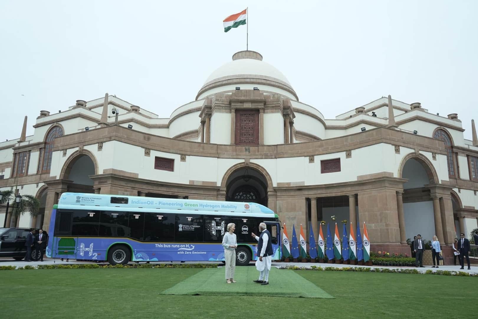 European Commission President Ursula von der Leyen EU commissioners take Hydrogen Bus to bilateral talks venue