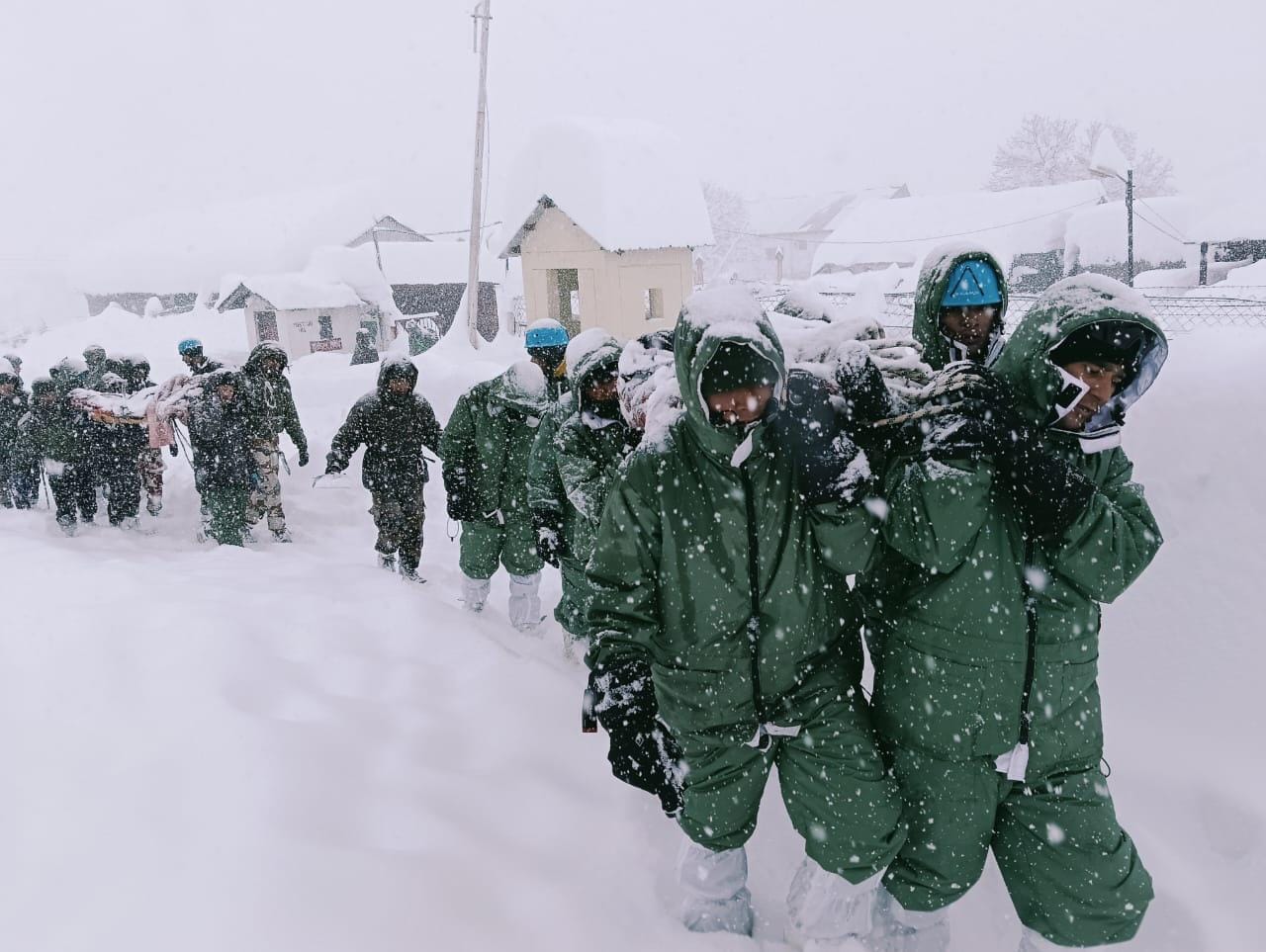 Chamoli Avalanche Army, ITBP, NDRF and SDRF rescue operation See Photos