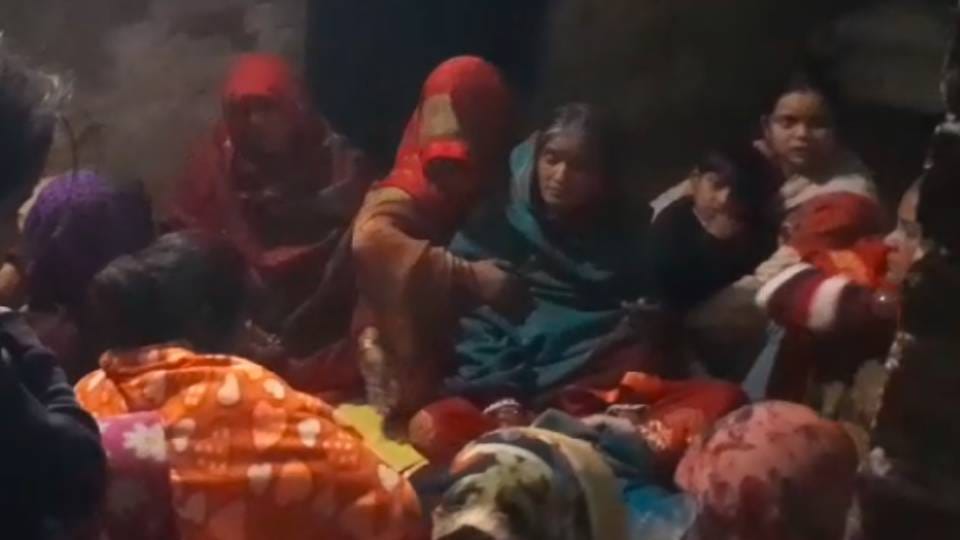 daughter along with her lover killed father who becoming hindrance in their love affair In Barabanki