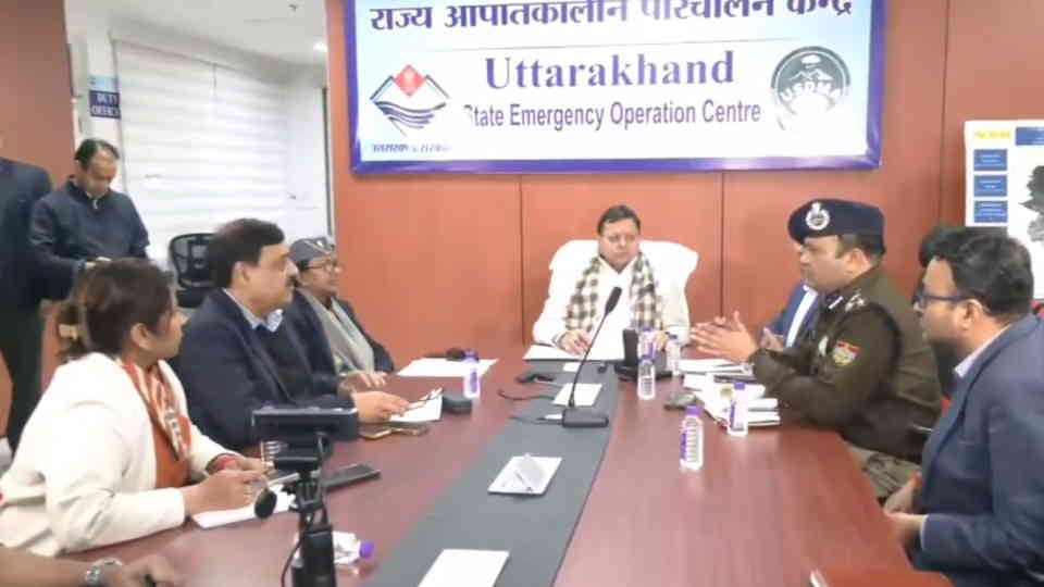 Chamoli Avalanche CM Dhami reached disaster operations center and took updates about glacier broken