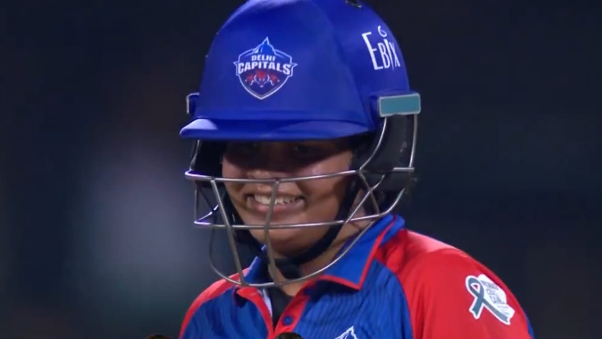 RCB vs DC WPL Live Score: Bangalore vs Delhi Today Women IPL Match Scorecard News in Hindi
