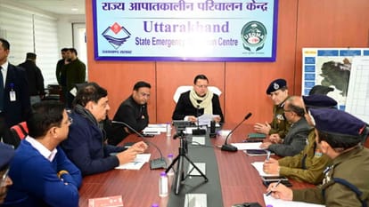 CM Dhami appealed to tourists not to travel to high altitude areas for three days Chamoli Avalanche read All