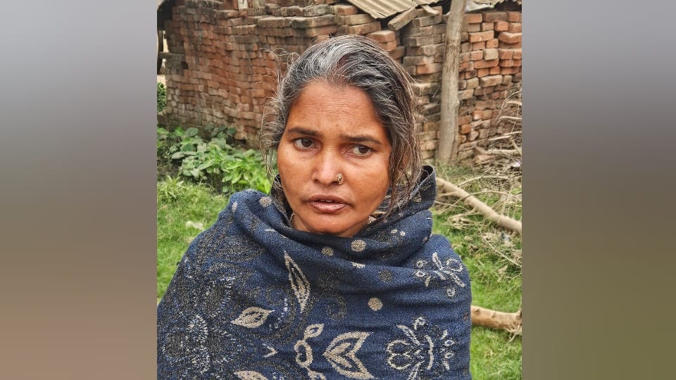Gorakhpur Triple Murder Ramdayals parents says When my son is released from jail, he will kill us too
