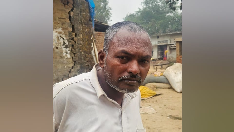 Gorakhpur Triple Murder Ramdayals parents says When my son is released from jail, he will kill us too