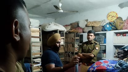 मौके पर पहुंची पुलिस